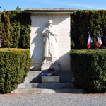 Monument aux morts de Labarthe-Inard : Paul Landowski